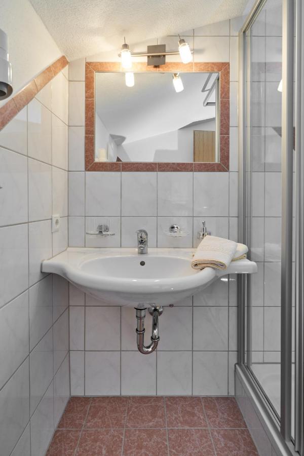 Gaestehaus Judith Sölden Exteriör bild