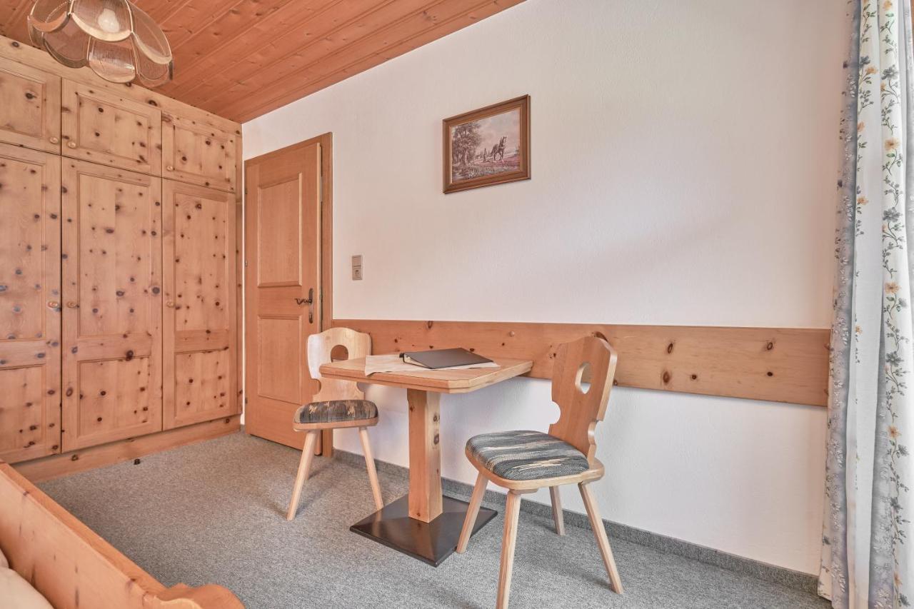 Gaestehaus Judith Sölden Exteriör bild