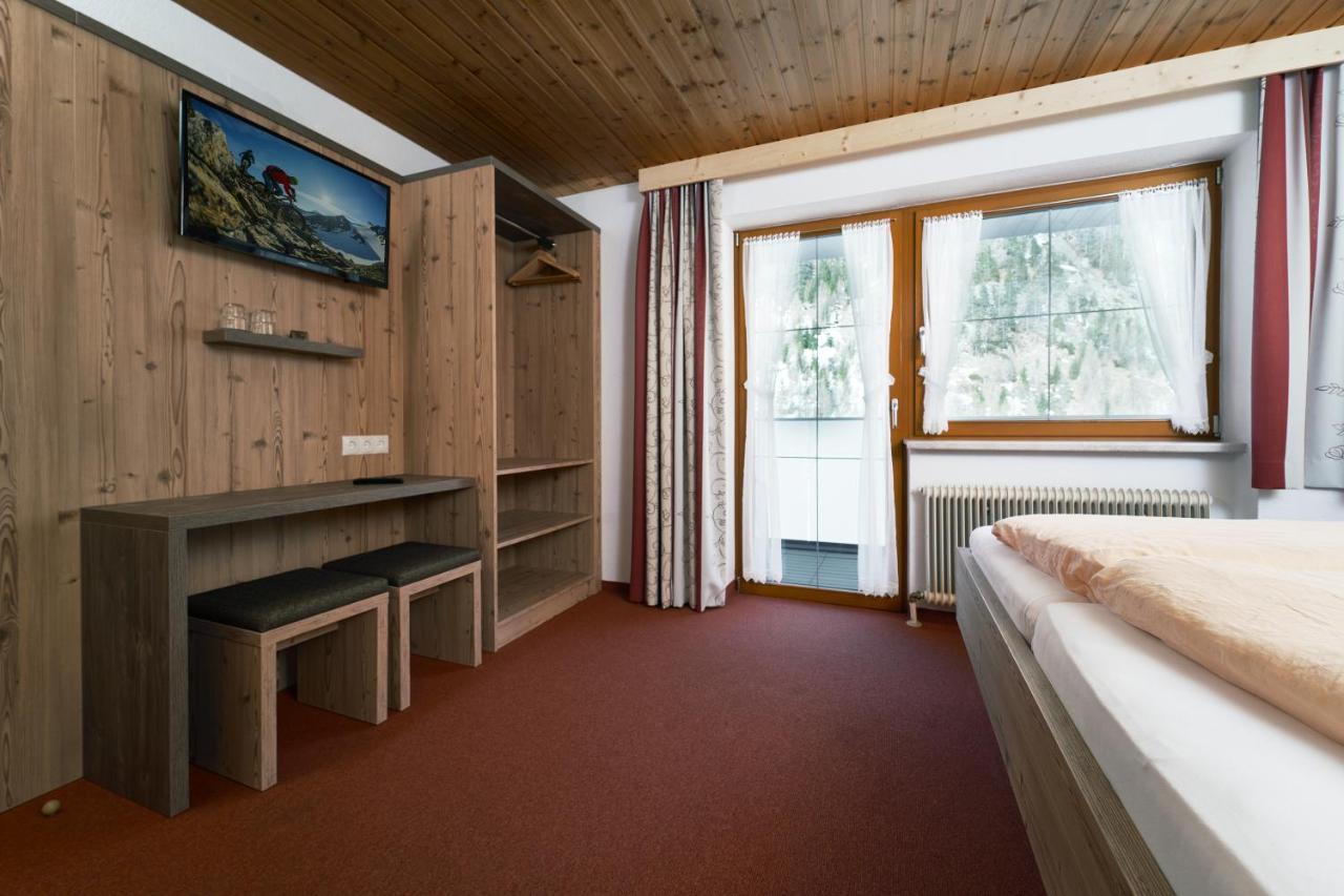 Gaestehaus Judith Sölden Exteriör bild