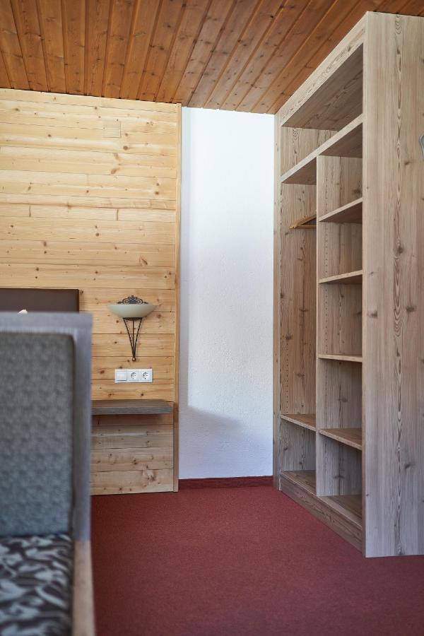 Gaestehaus Judith Sölden Exteriör bild