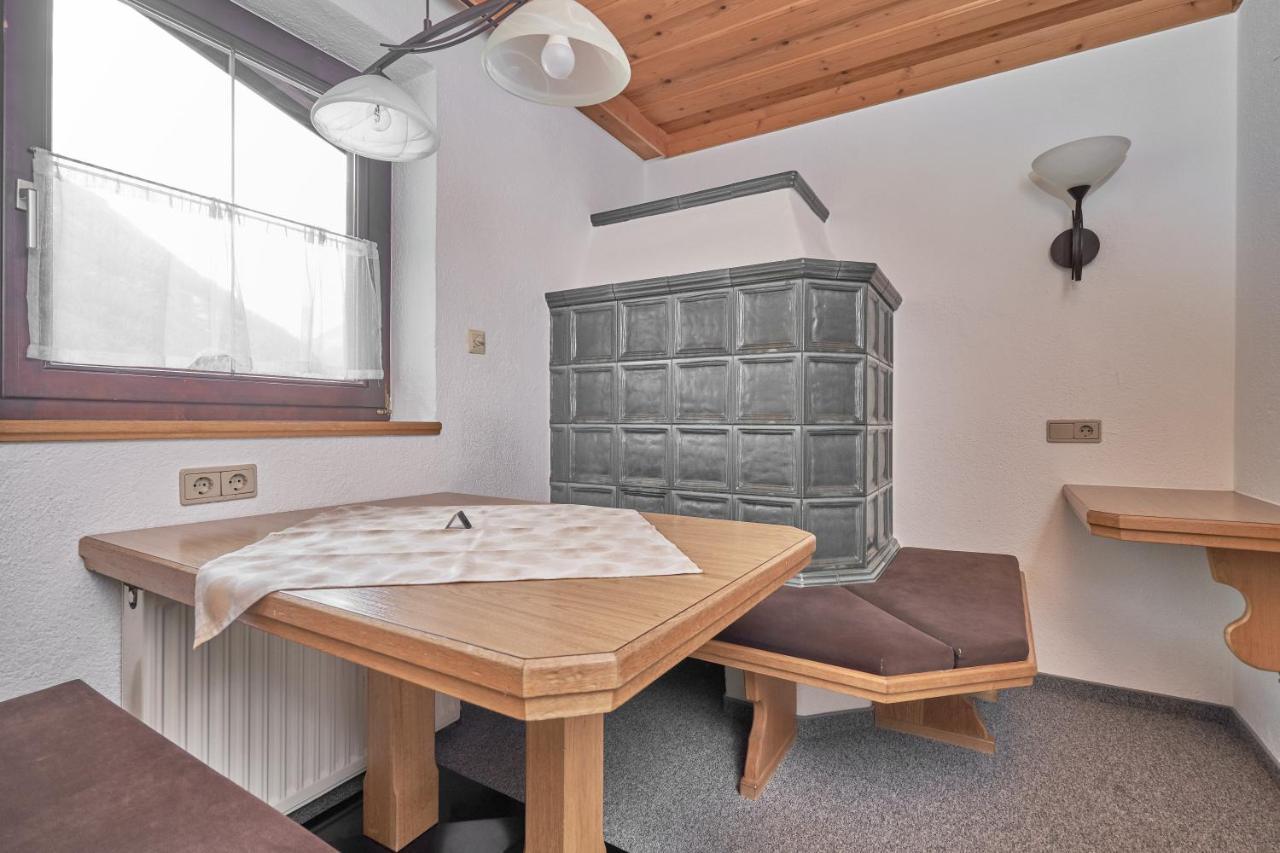 Gaestehaus Judith Sölden Exteriör bild
