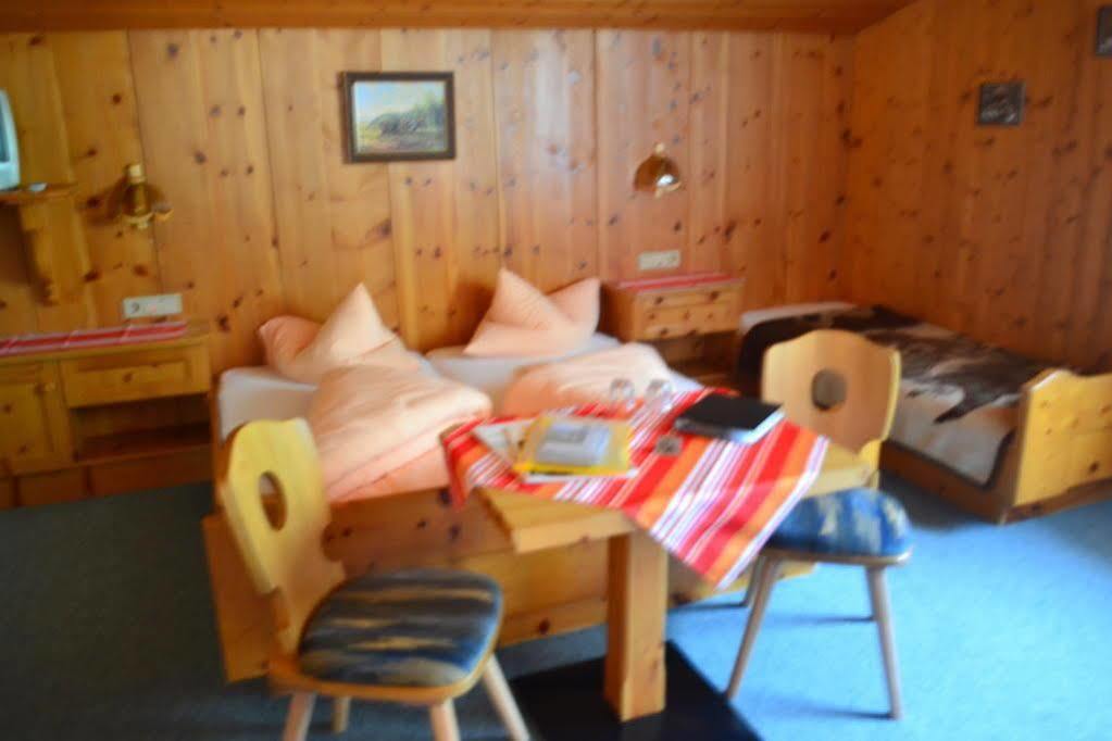 Gaestehaus Judith Sölden Exteriör bild